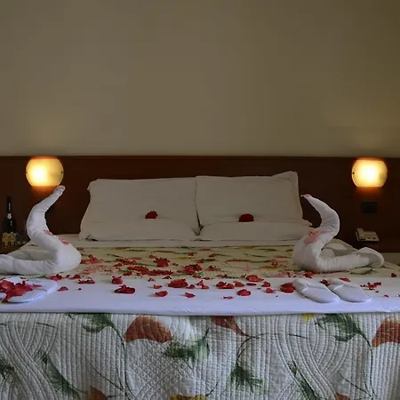 Domus Ξενοδοχείο 3*