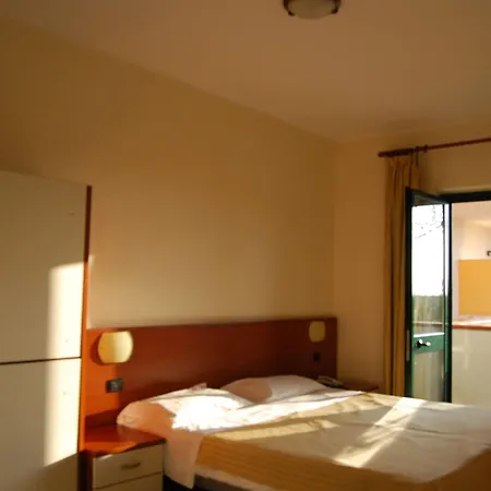 Hotel Domus