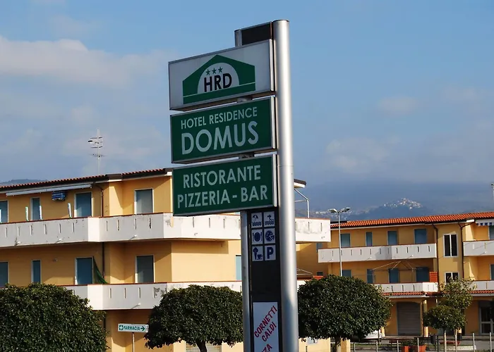 Hotel Domus 3*