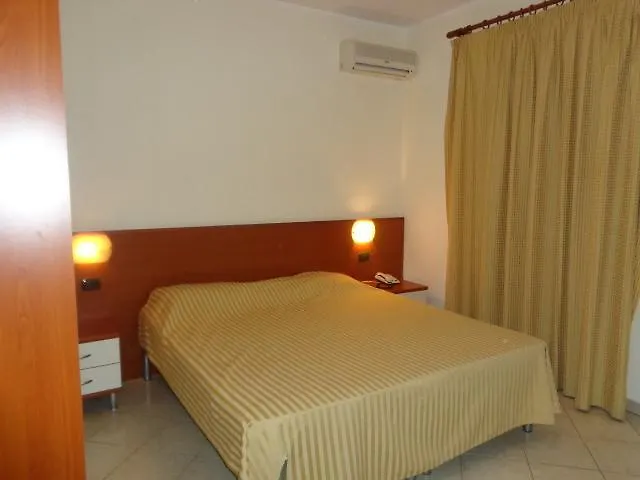 Domus 3* Santa Maria Del Cedro