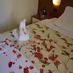 Domus Hotel