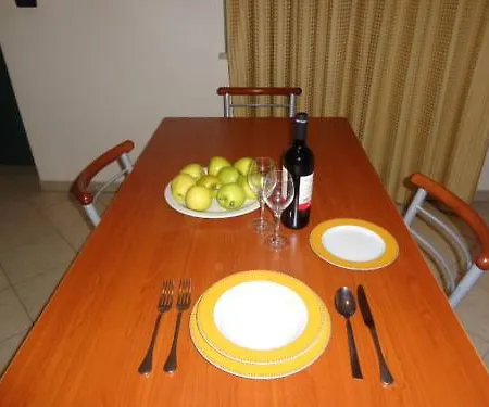 Domus Ξενοδοχείο Santa Maria Del Cedro