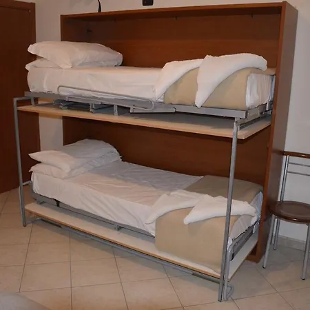 Hotel Domus 3*