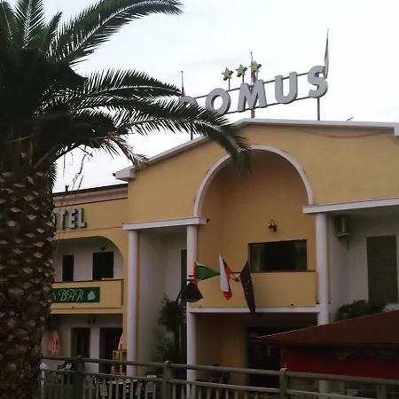 Hotel Domus
