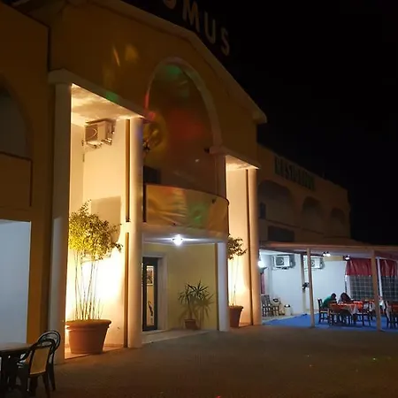Hotel Domus Santa Maria Del Cedro
